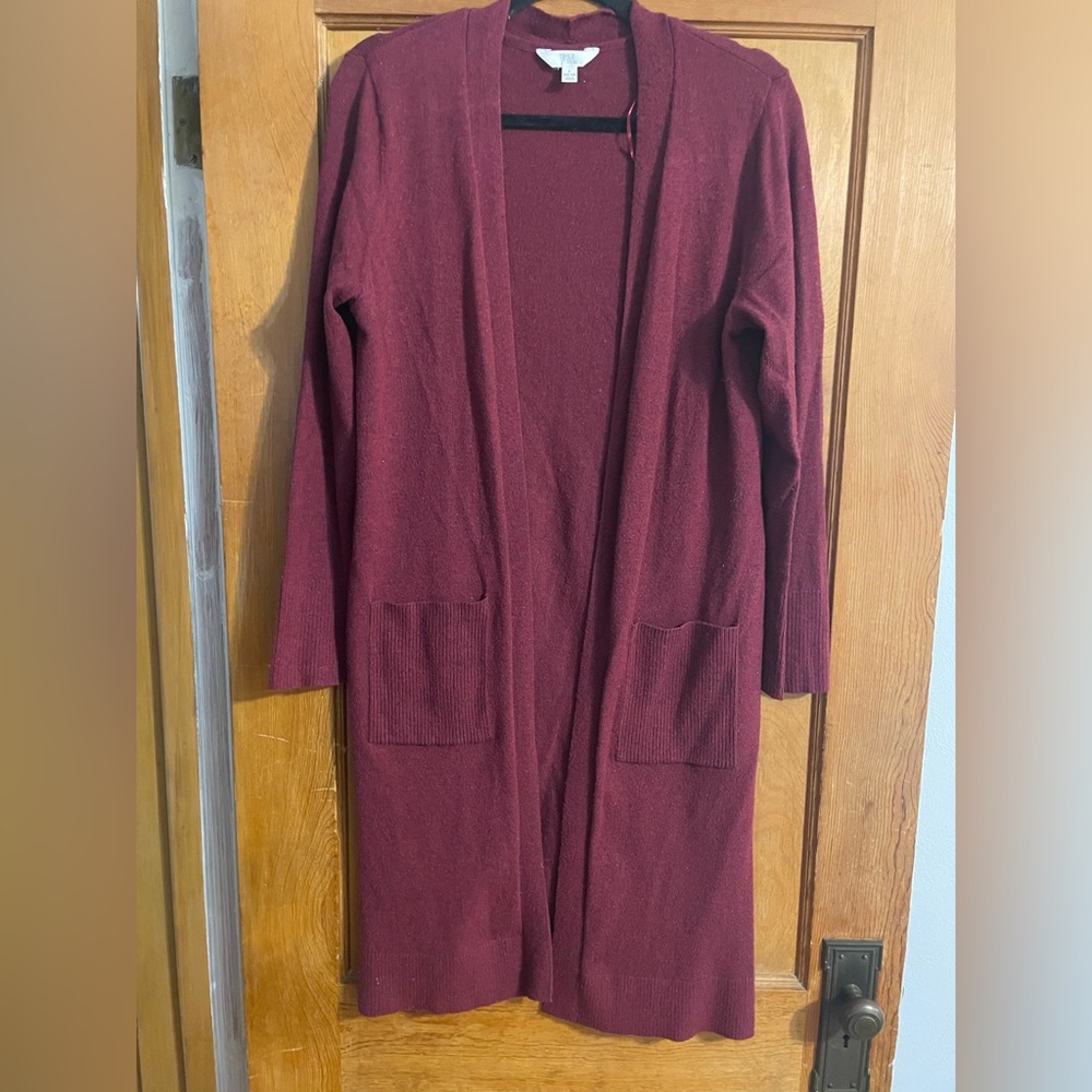 Time and Tru Size L Metallic Wine Long Cardigan